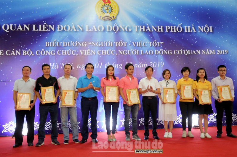 bieu duong 32 nguoi tot viec tot va hoi khoe cong nhan vien chuc lao dong nam 2019