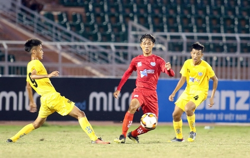 chi can ghi 1 ban u15 shb da nang da vuot mat u15 tay ninh