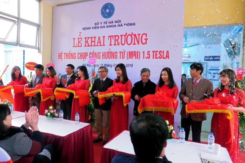 khai truong he thong chup cong huong tu 15 tesla