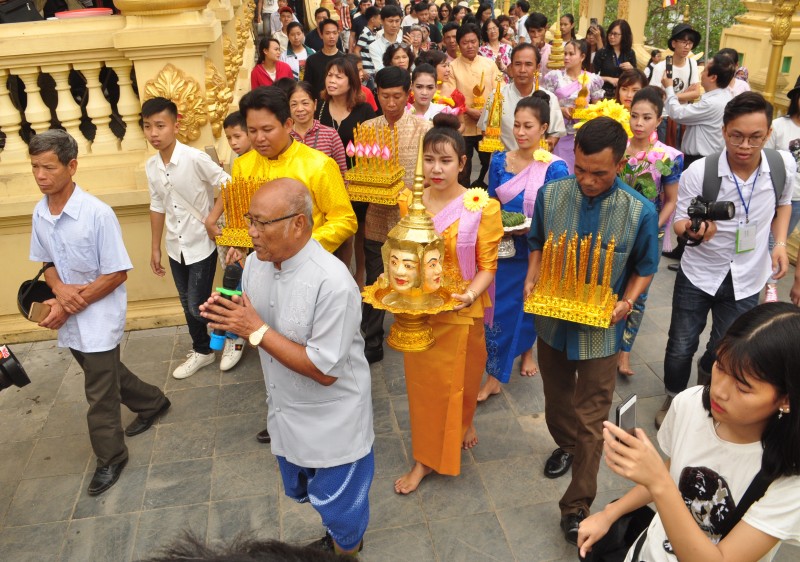 dac sac le tet chol chnam thmay cua dong bao khmer o thu do