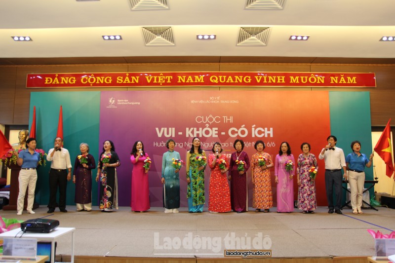 huong ung ngay nguoi cao tuoi viet nam soi noi cuoc thi vui khoe co ich