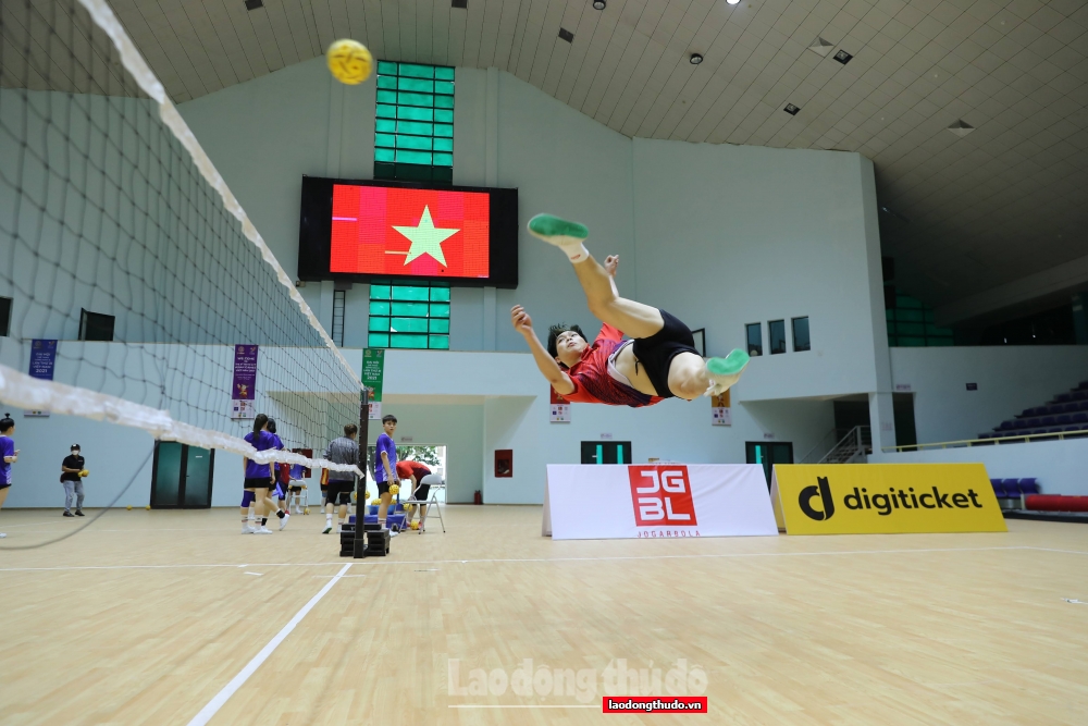 Các tuyển thủ cầu mây tích cực luyện tập cho mục tiêu "Vàng" tại SEA Games 31