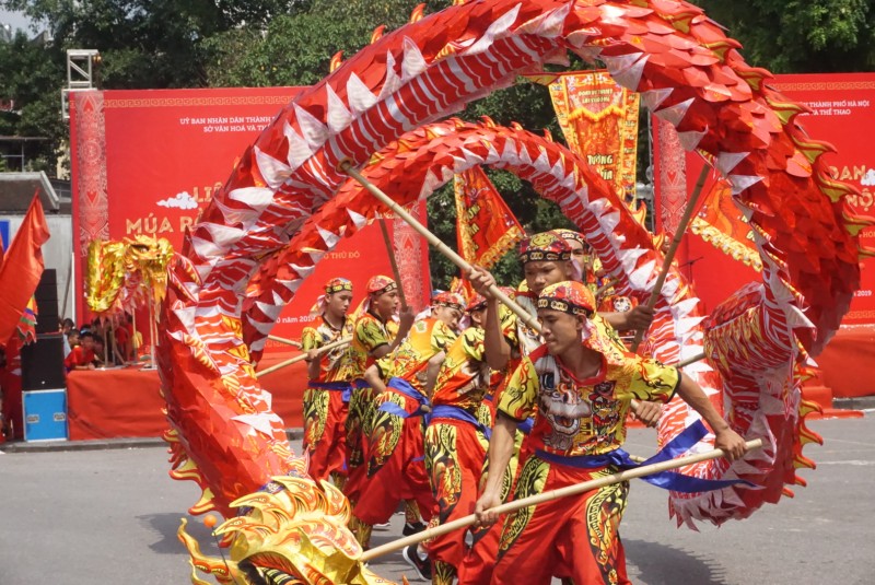 bung sang tinh hoa van hoa mua rong cua thu do