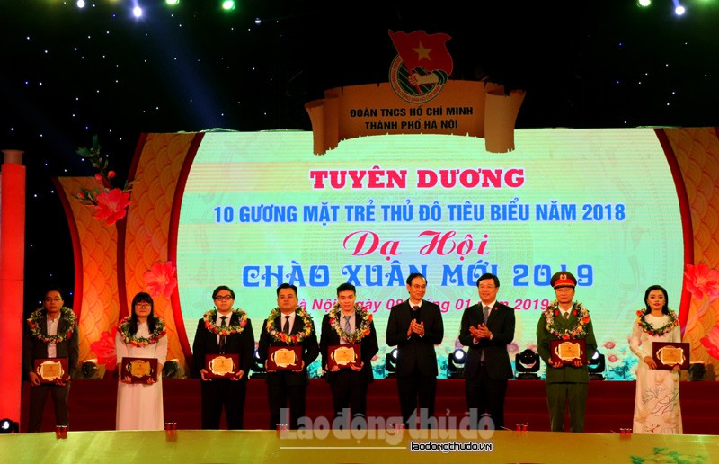 Tuyên dương 10 gương mặt trẻ Thủ đô tiêu biểu năm 2018