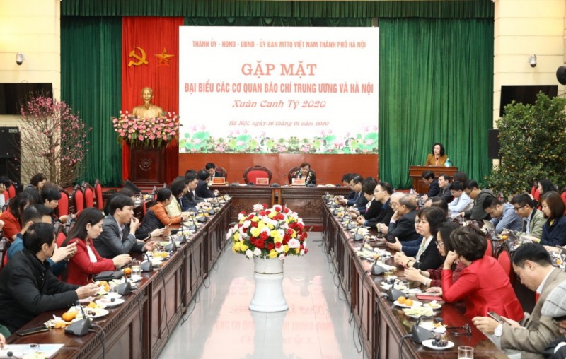 ha noi gap mat bao chi nhan dip xuan canh ty 2020