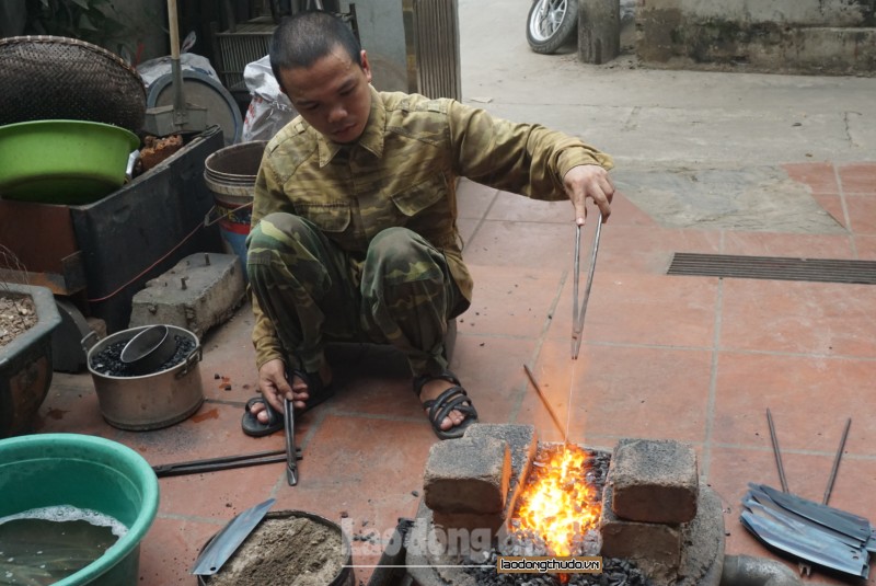 lang ren da sy hien dai hoa san xuat de giu nghe