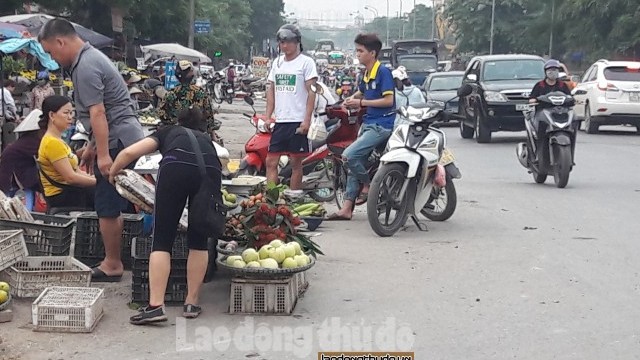 Kỳ cuối: Người tiêu dùng cần thay đổi thói quen mua hàng