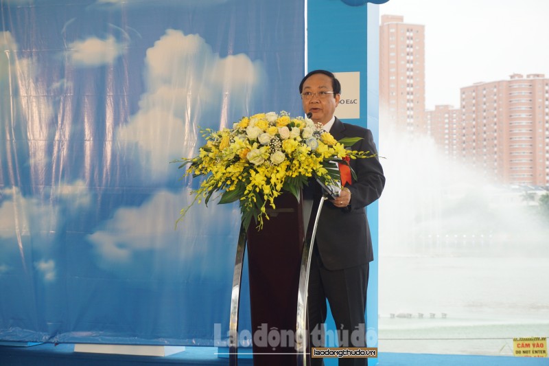 ha noi tiep nhan 24 tram quan trac khong khi tu dong