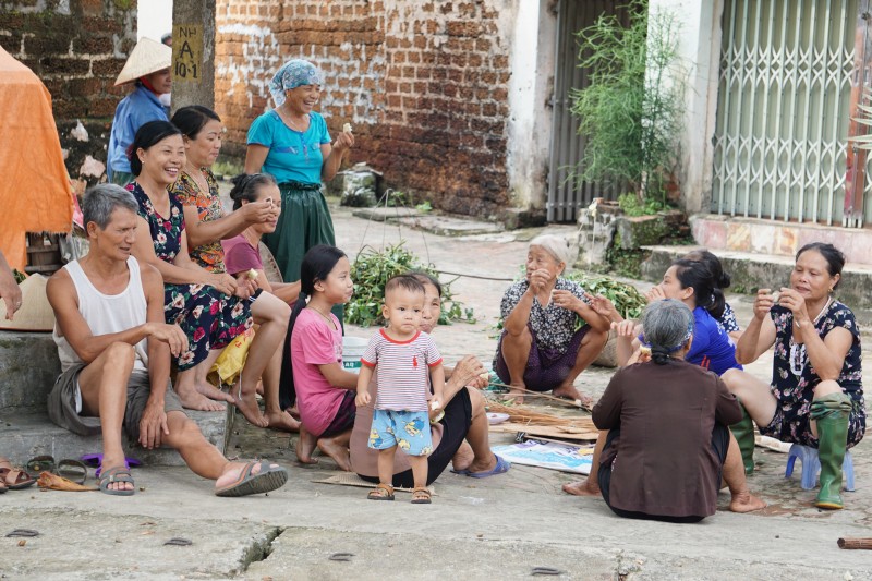 Nỗ lực phòng dịch và vệ sinh môi trường sau mưa lũ