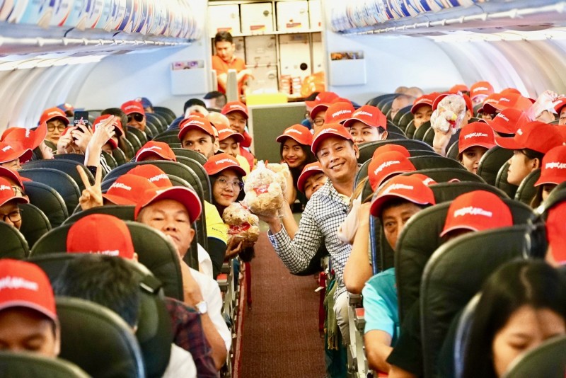 Vietjet trao gửi yêu thương tới phái đẹp với 2 triệu vé khuyến mãi cực hấp dẫn