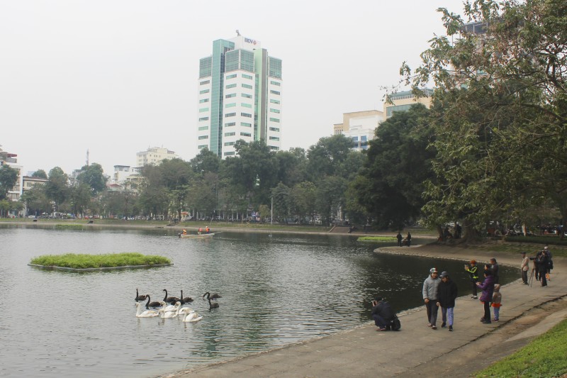 nguoi dan hao hung ngam dan thien nga o ho thien quang