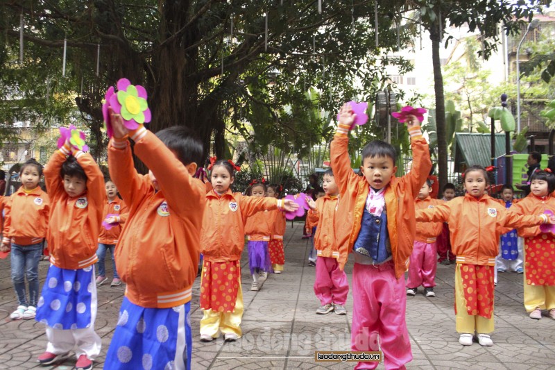 truong mau giao viet trieu huu nghi bieu tuong dep ve tinh huu nghi giua 2 nuoc