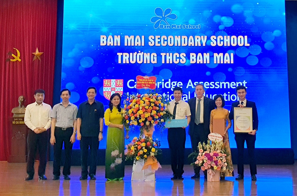 Trường Trung học cơ sở Ban Mai gia nhập mạng lưới Trường Cambridge