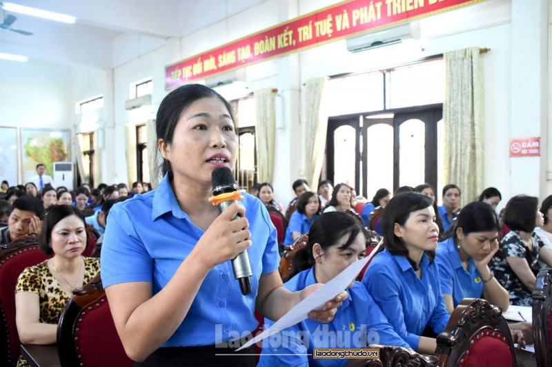 hon 300 nld doi thoai ve chinh sach tien luong va bao hiem xa hoi