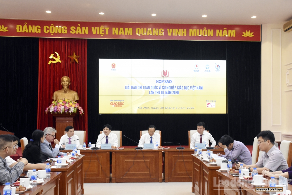 Họp báo giải báo chí toàn quốc “Vì sự nghiệp Giáo dục Việt Nam” năm 2020