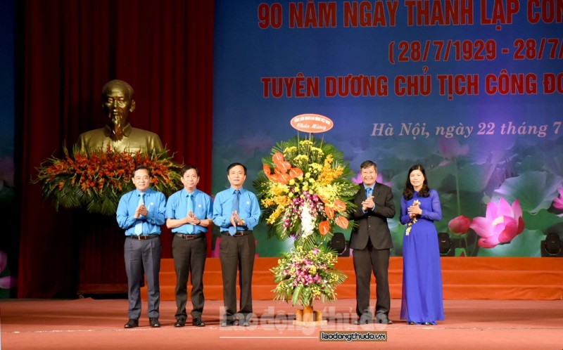 mit tinh trong the ky niem 90 nam ngay thanh lap cong doan viet nam