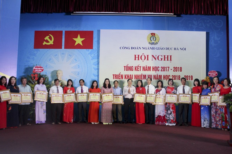 cong doan nganh giao duc ha noi trien khai nhiem vu nam hoc 2018 2019