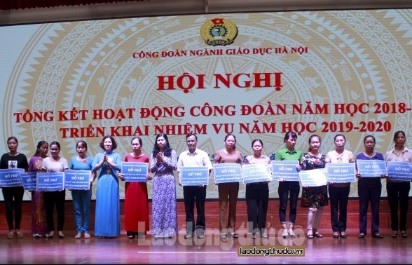 Chăm lo thiết thực đến đời sống cán bộ giáo viên, nhân viên