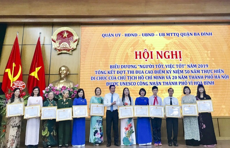 Quận Ba Đình: Biểu dương tấm gương "Người tốt, việc tốt" năm 2019