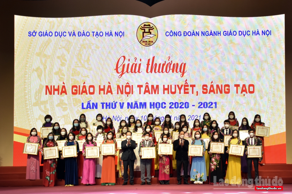 Tuyên dương các điển hình tiên tiến, nhà giáo tiêu biểu của Thủ đô năm 2021