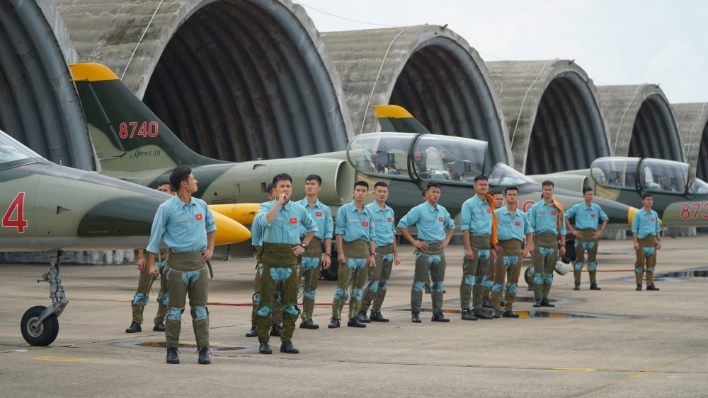 Phim chiếu Tết: "Yêu hơn cả bầu trời" khai thác đề tài người lính không quân