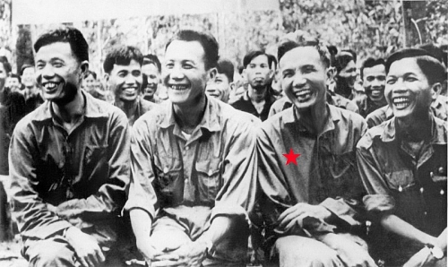 thieu tuong hoang the thien vi tuong tai trong chien dich ho chi minh lich su