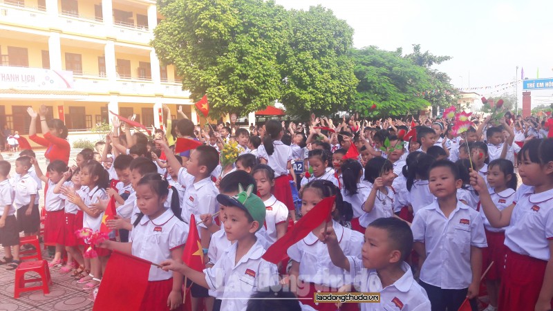 ha noi trien khai cham soc toan dien tre em nhung nam dau doi