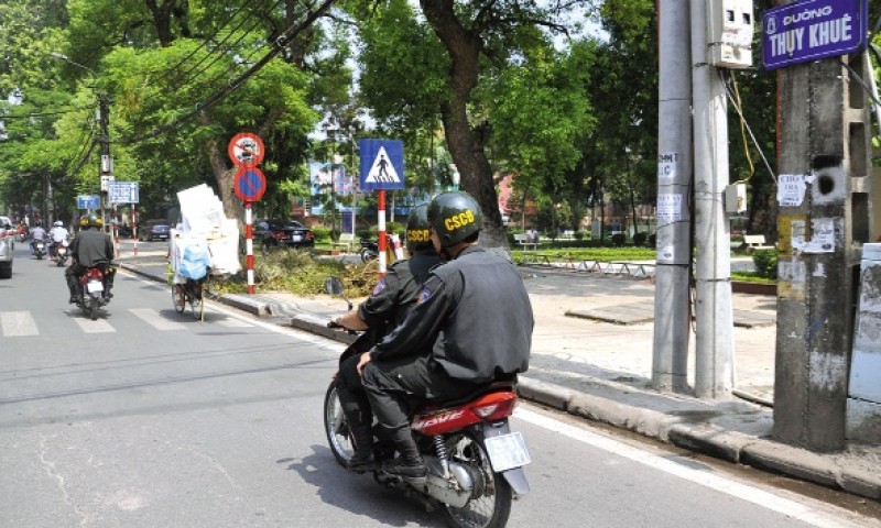 giu binh yen cho mua xuan no hoa