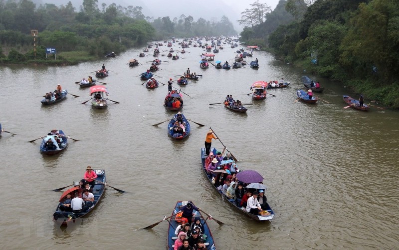 ron rang nhung le hoi dau xuan moi tai cac dia phuong