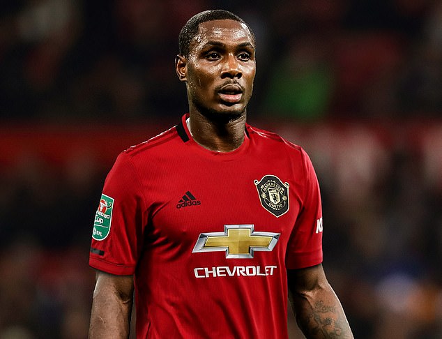 Man Utd bất ngờ chiêu mộ Odion Ighalo từ Trung Quốc vào giờ chót