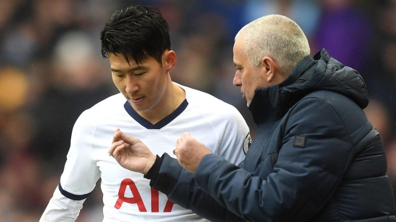 tottenham leipzig mourinho di san khong sung