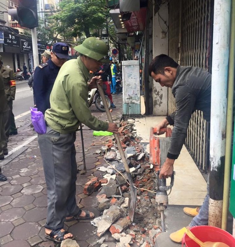 nguoi dan dong thuan via he thong thoang