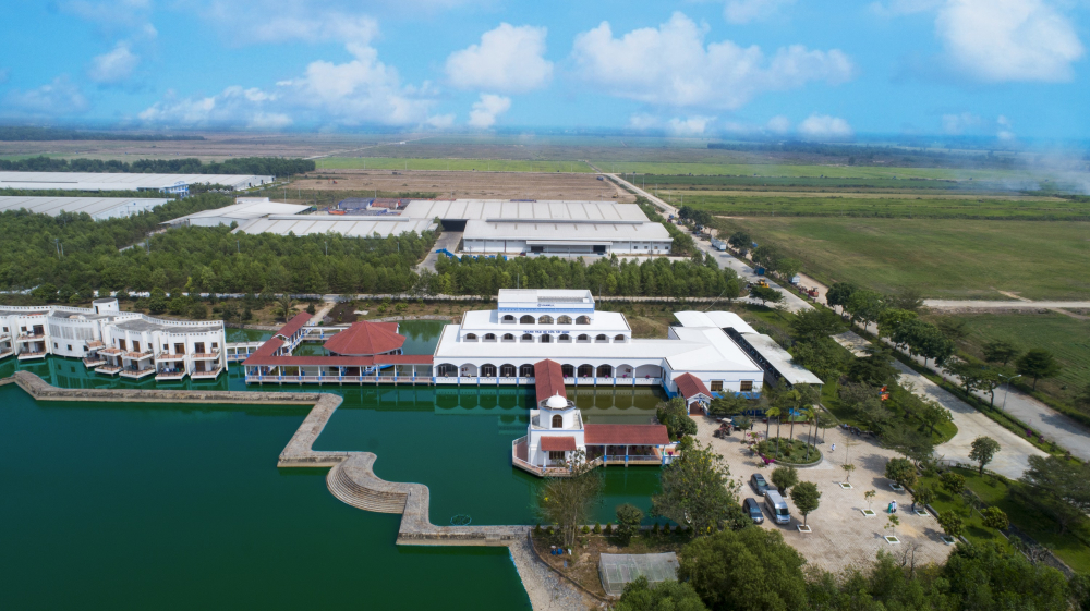 resort bo sua vinamilk tay ninh ngoi nha ly tuong cua nhung co bo hanh phuc