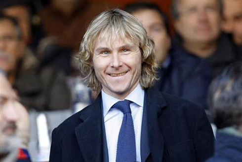 Nedved đánh giá Real dưới tầm Barca và Bayern