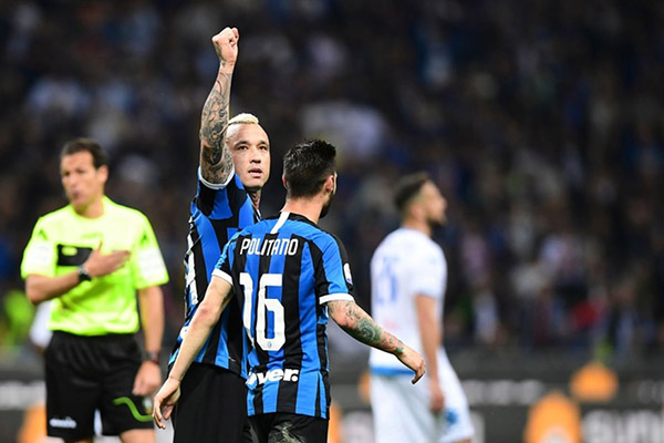 inter milan empoli 2 1 thang kich tinh inter milan gianh quyen du champions league