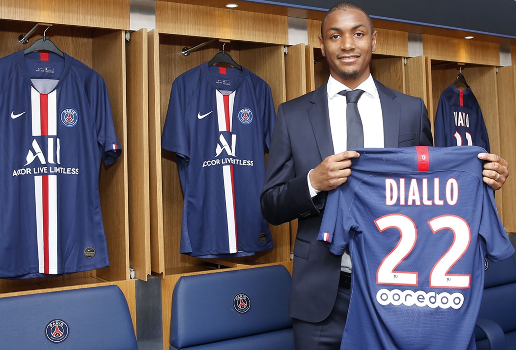 Abdou Diallo trở thành tân binh thứ 5 của Paris Saint-Germain