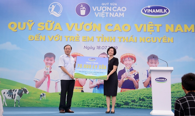 quy sua vuon cao viet nam va vinamilk chung tay vi tre em thai nguyen