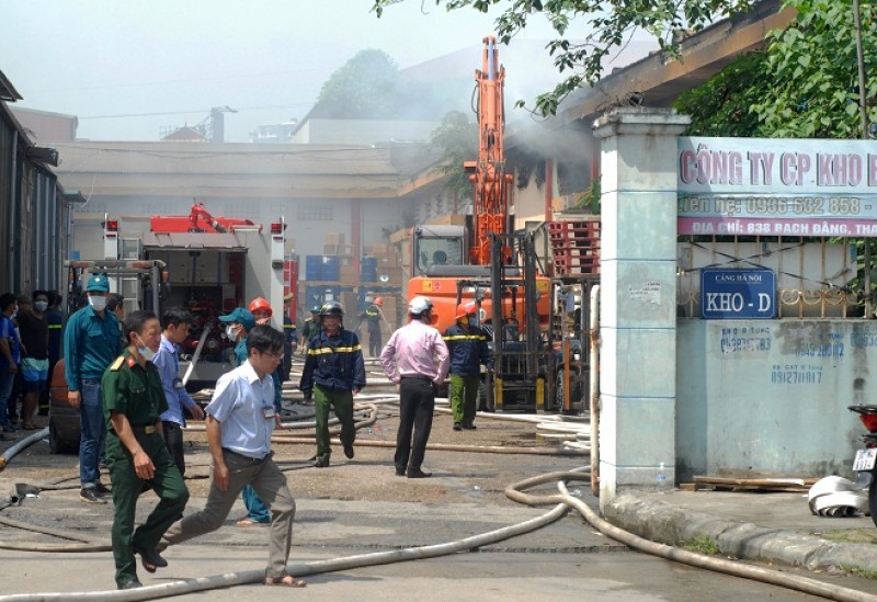 Tiềm ẩn nguy cơ cháy nhà xưởng, kho bãi: Nhiều chủ cơ sở vẫn thờ ơ