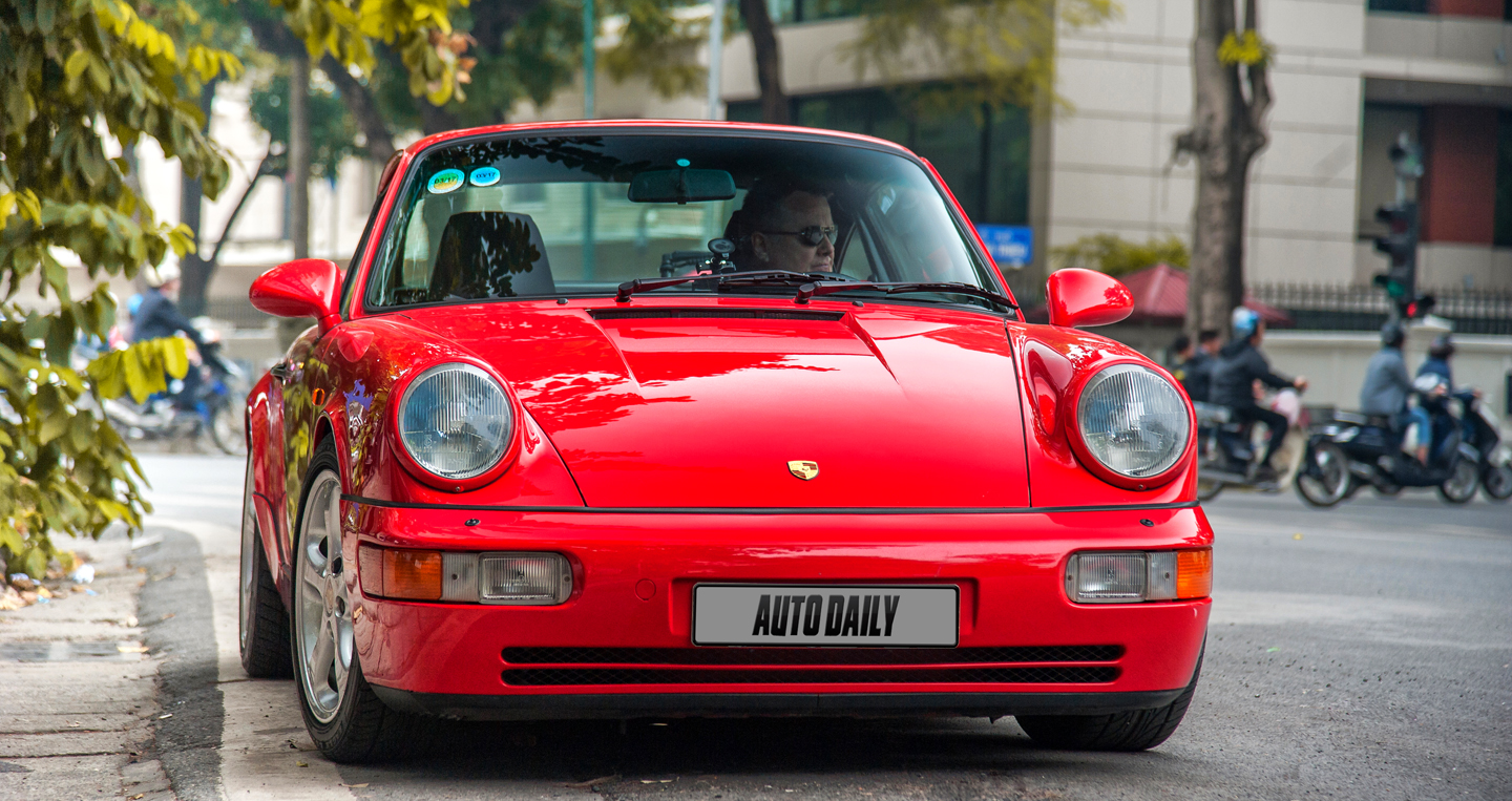 ngam tuyet tac porsche 911 carrera 4 doi 1988 tren pho ha noi