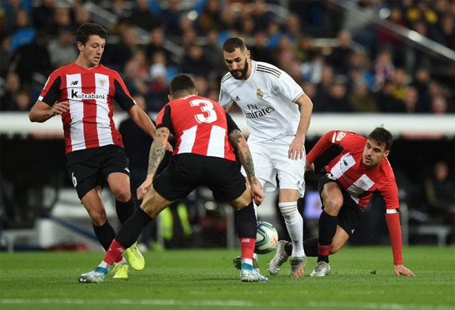 Real Madrid 0-0 Bilbao: Hàng công "tịt ngòi" Real bị Barca bỏ lại phía sau