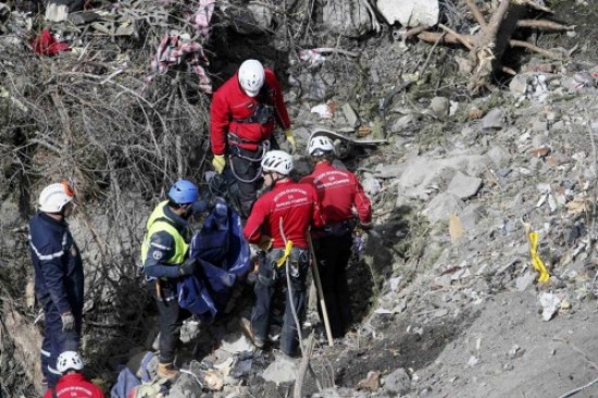 Giây phút kinh hoàng cuối cùng của vụ tai nạn máy bay Germanwings