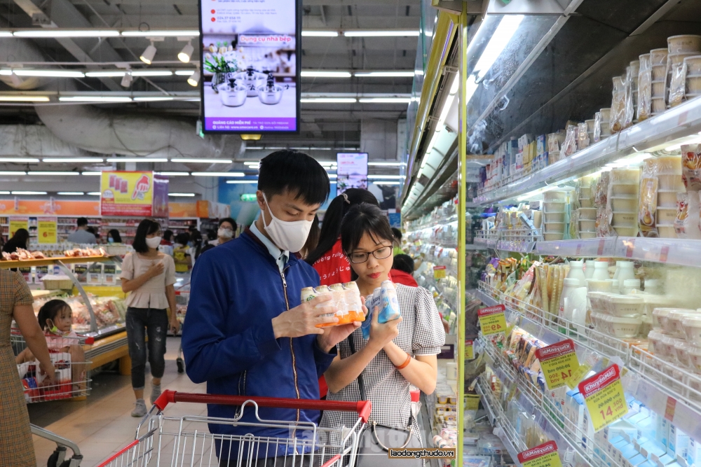 Đeo khẩu trang nơi công công cộng: Nơi nghiêm túc, nơi lơ là