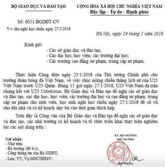 thuc hu viec bo cho nghi hoc co vu bong da