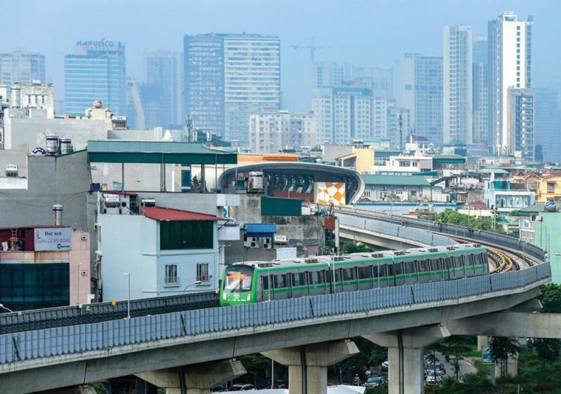 tau sap van hanh duoi ngon ngang rac thai