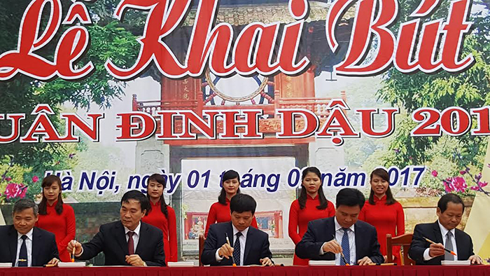 ha noi khai but dau xuan nhan nghia tri dung liem