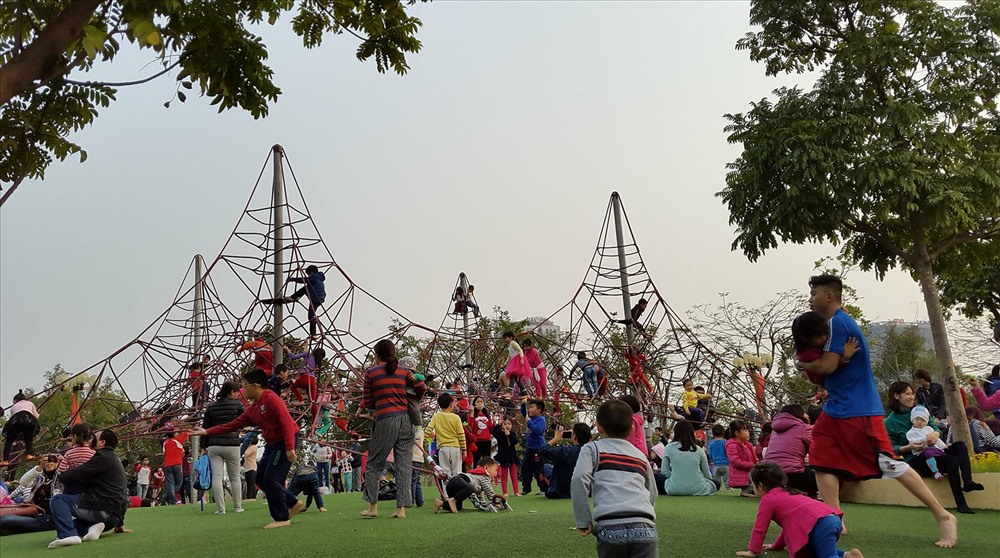 ha noi va bac bo nang nong bat thuong nhu mua he