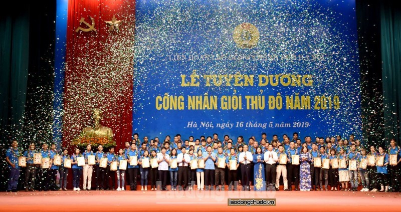 Vinh quang dành cho những người thợ