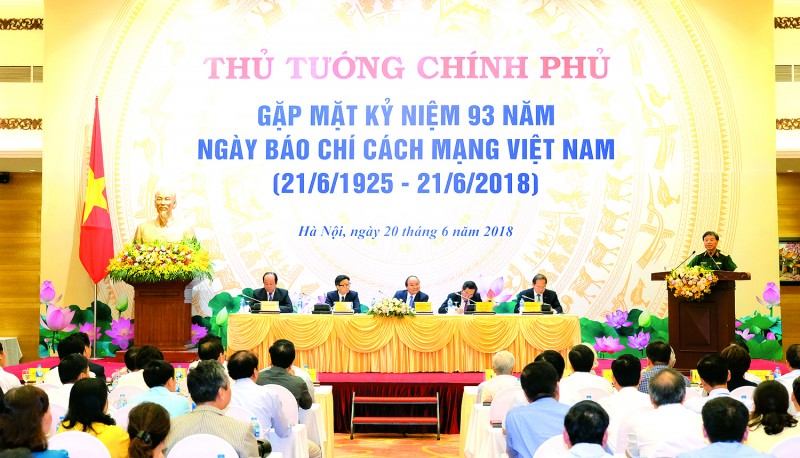 Hướng người dân vào những giá trị chân, thiện, mỹ