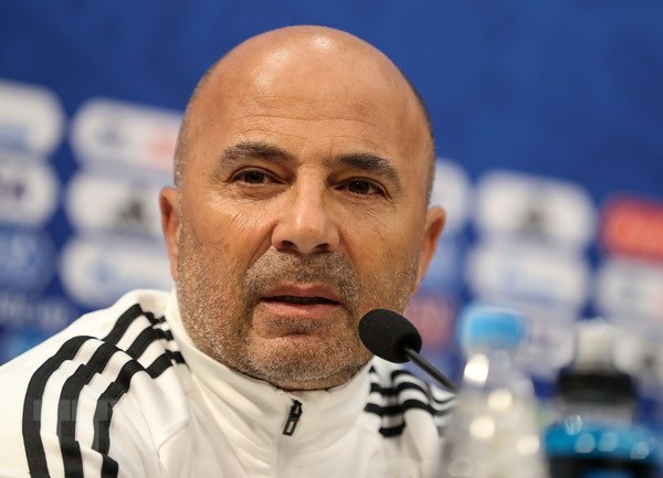 Argentina-Nigeria: Sampaoli bị tước quyền lực, cầu thủ tự xếp đội hình