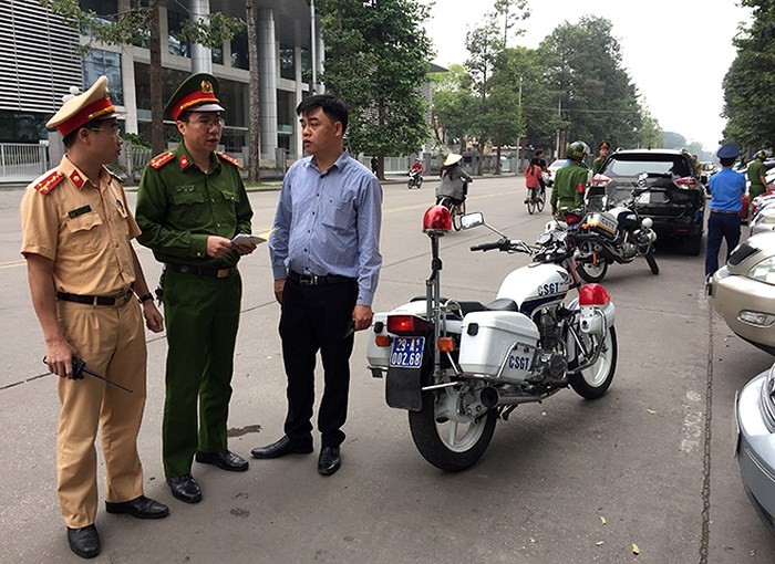 duy tri trat tu do thi cac cap thuc hien dong bo nhieu giai phap